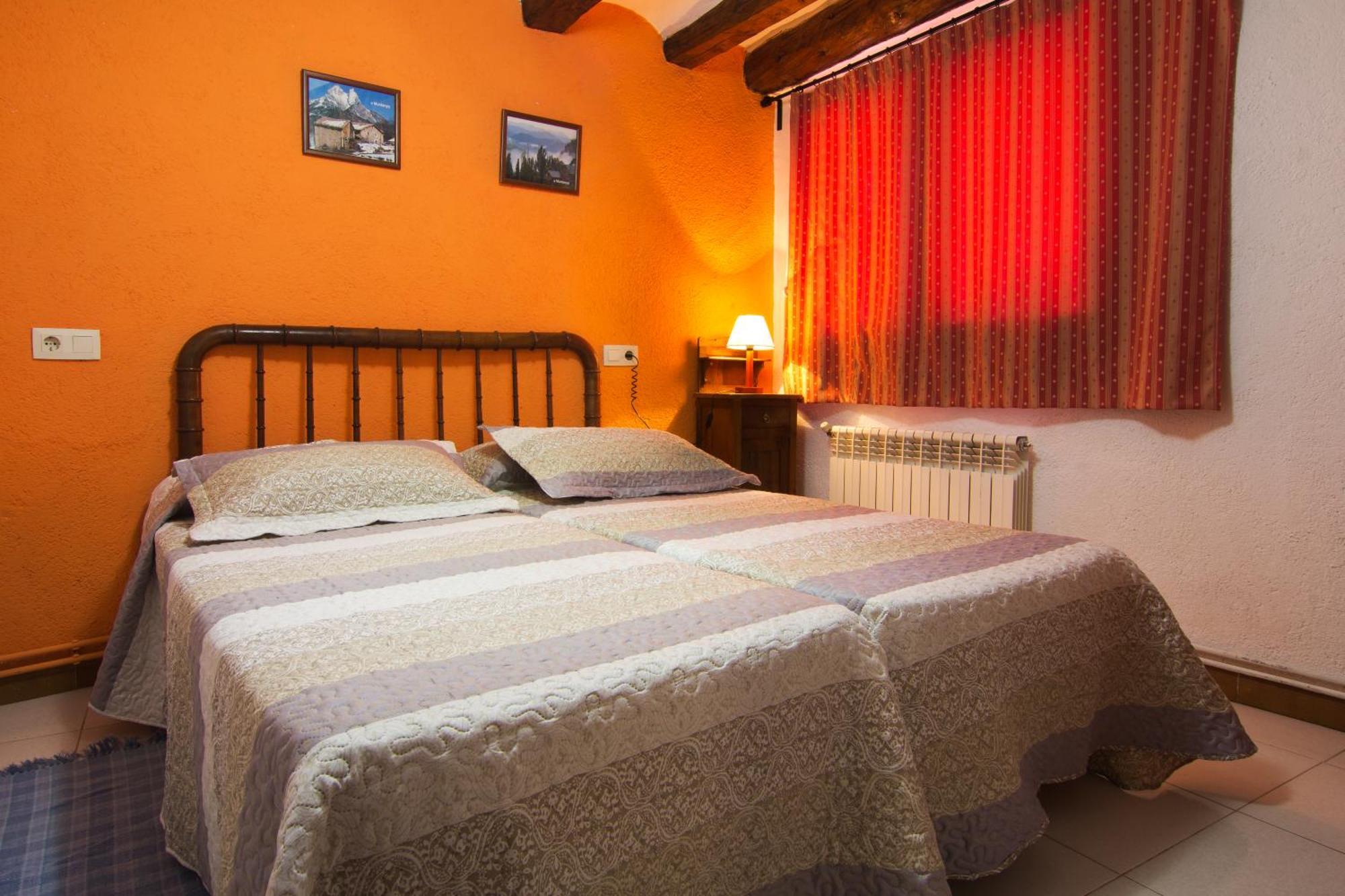 Casa Rural Baro Tornafort Экстерьер фото
